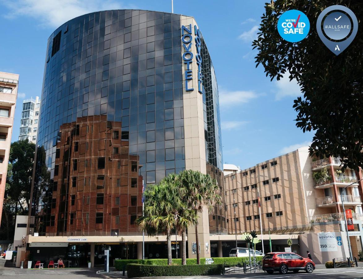 Novotel Sydney Parramatta Esterno foto