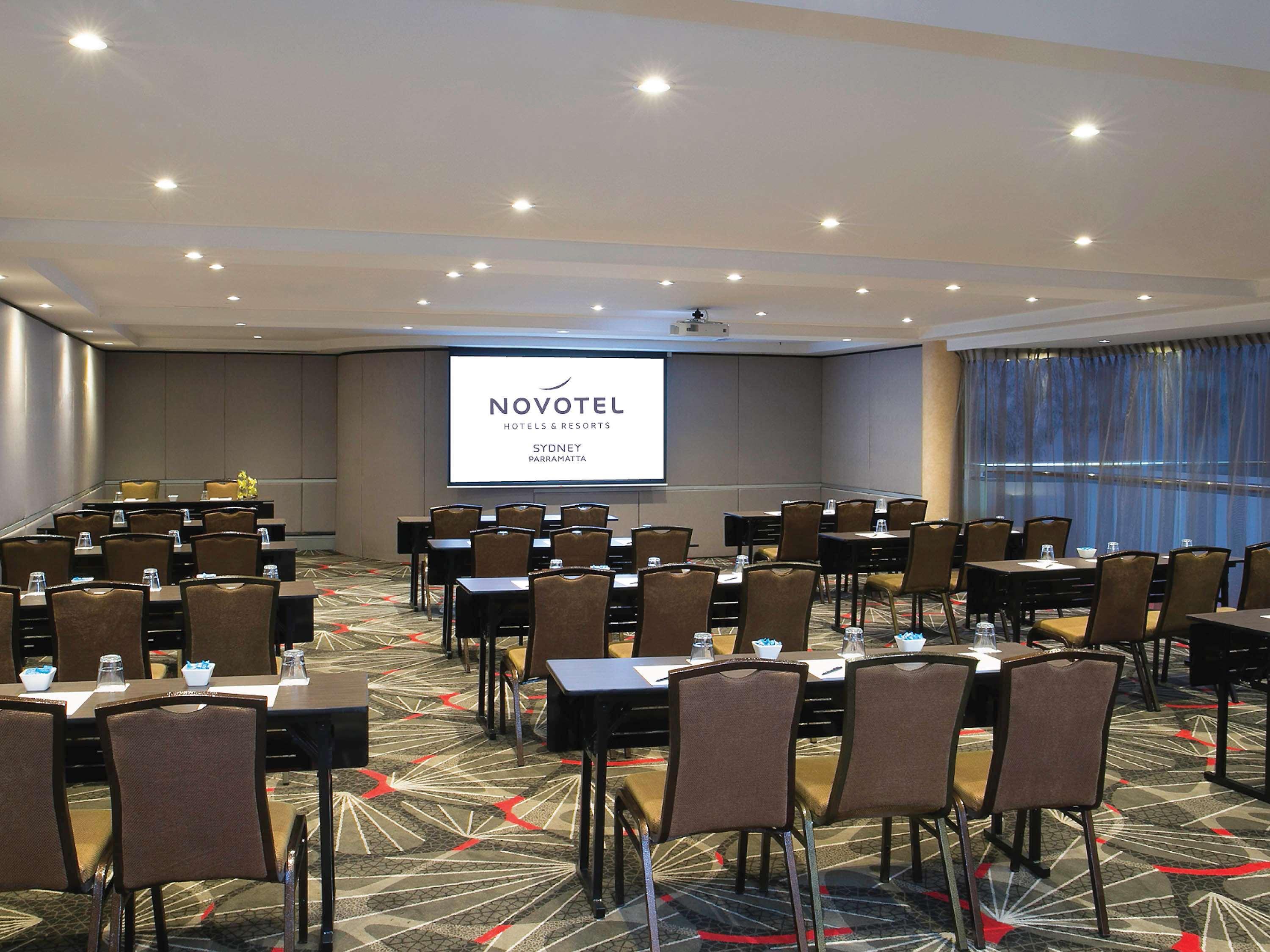 Novotel Sydney Parramatta Esterno foto