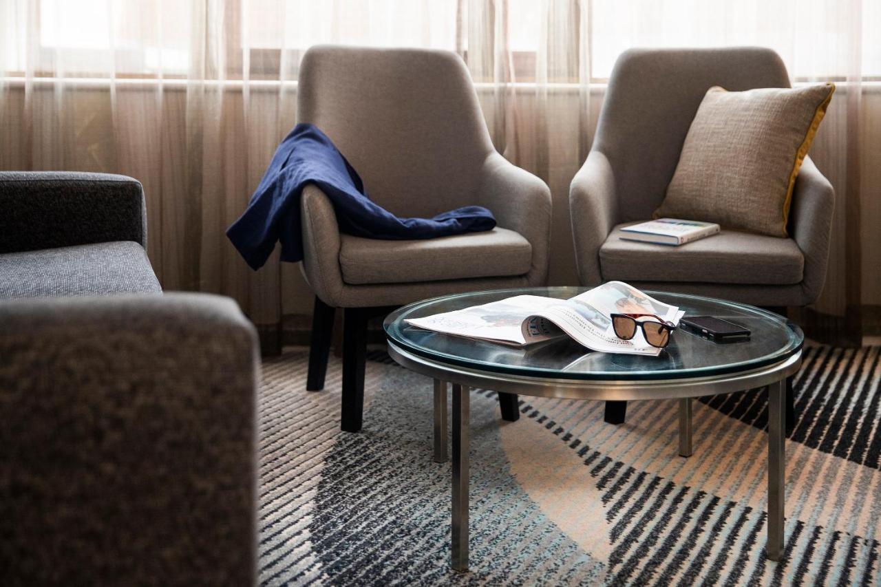 Novotel Sydney Parramatta Esterno foto